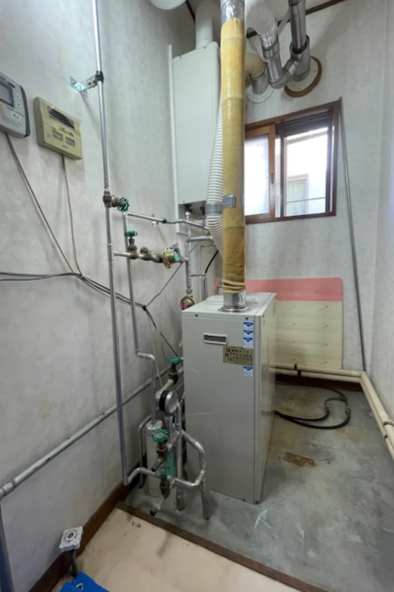 暖房ボイラー交換工事（施工前）