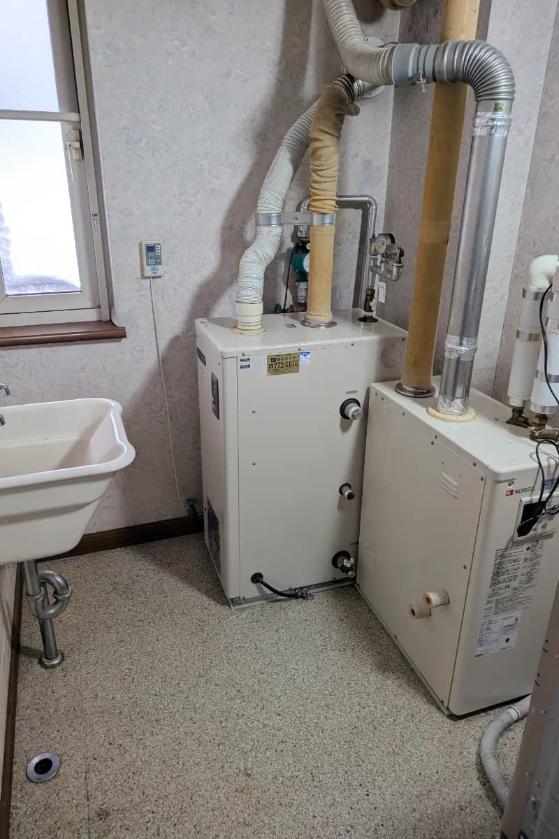 業務用暖房ボイラー交換工事（施工前）